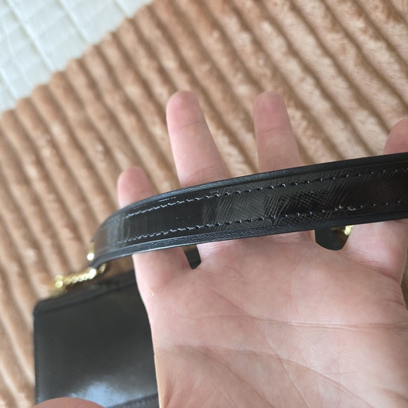 MCM Chain Shoulder Bag - Picture 15 of 17